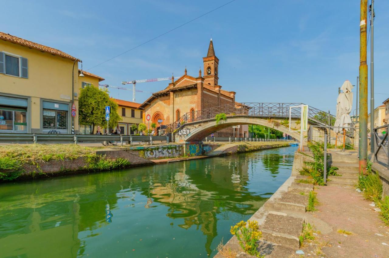 Navigli-Tortona - Aesthetic Suite Milaan Buitenkant foto